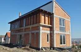 Casa de vanzare, 160 mp, teren 620 mp, zona linistita de case