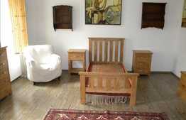 Apartament cu 3 camere, 111 mp utili, cu 160 mp gradina, zona Hotel Napoca