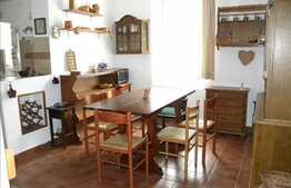 Apartament cu 3 camere, 111 mp utili, cu 160 mp gradina, zona Hotel Napoca