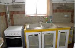 Apartament cu 3 camere, 111 mp utili, cu 160 mp gradina, zona Hotel Napoca