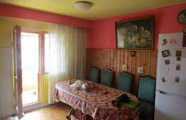 De vanzare apartament 2 camere, 54 mp, boxa la subsol, zona Calea Floresti