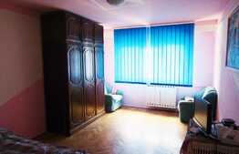 De vanzare apartament 2 camere, 54 mp, boxa la subsol, zona Calea Floresti