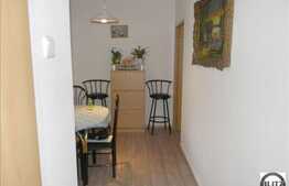 De vanzare apartament cu 3 camere, zona strazii Bucium, 70 mp utili.