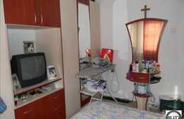 De vanzare apartament cu 3 camere, zona strazii Bucium, 70 mp utili.