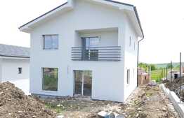 Vanzare casa individuala, 130 mp utili, 380 mp teren, zona linistita