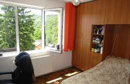 Apartament 2 camere, 49 mp, decomandat, zona strazii Donath