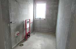 De vanzare garsoniera, 37 mp, decomandata, semifinisata, garaj, zona Iulius Mall