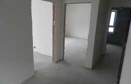 Apartament cu 3 camere, 75 mp, semifinisat! Parcare! Zona Donath!