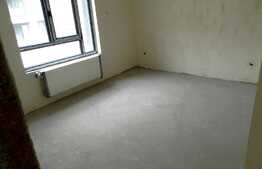 Apartament cu 3 camere, 75 mp, semifinisat! Parcare! Zona Donath!