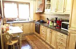  3 camere in imobil tip casa/vila, 86 mp, terasa, gradina, zona Remenyik Sandor