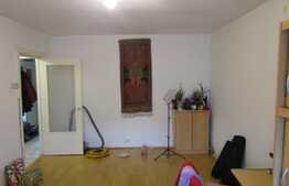 Apartament 3 camere, 63,5 mp, decomandat, zona strazii Plopilor