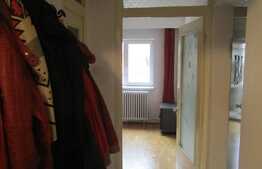 Apartament 3 camere, 63,5 mp, decomandat, zona strazii Plopilor