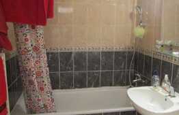 Apartament 3 camere, 63,5 mp, decomandat, zona strazii Plopilor