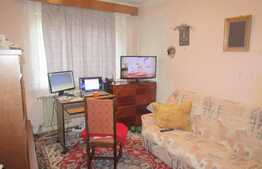 Apartament 4 camere, 80 mp, decomandat, garaj, zona strazii Mogosoaia