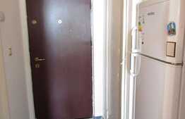 Garsoniera 28 mp, etaj intermediar, zona Facultatii Bogdan Voda