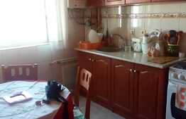 Garsoniera 39 mp, decomandata! Mobilata si utilata! Parcare! Zona Florilor!