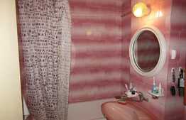 Apartament 2 camere, 50,35 mp, decomandat, boxa la subsol, zona Profi