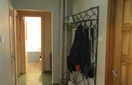 Apartament 2 camere, 44 mp, decomandat, zona strazii Calea Floresti