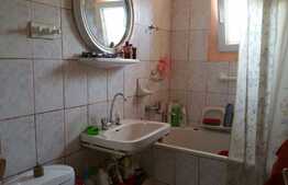 Apartament 2 camere, 52 mp, decomandat, parcare, boxa, zona Hotel Golden Tulip