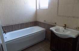 Apartament cu 3 camere, 63 mp! Parcare cu CF! Zona strazii Porii!