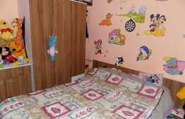 Vanzare 3 camere, 68 mp! Gradina de 38 mp! Parcare cu CF! Zona strazii Eroilor!