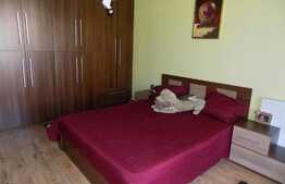 Vanzare 3 camere, 68 mp! Gradina de 38 mp! Parcare cu CF! Zona strazii Eroilor!