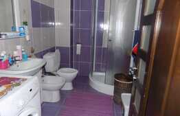 Vanzare 3 camere, 68 mp! Gradina de 38 mp! Parcare cu CF! Zona strazii Eroilor!