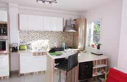 Apartament 2 camere, 52 mp, terasa 20 mp, imobil nou, zona Oncos. La cheie!