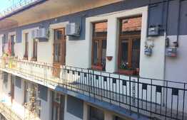 De vanzare apartament 2 camere, 70.5 mp, zona Piata Unirii