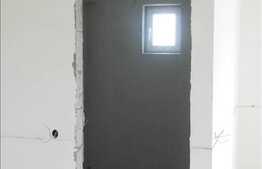 2 cam, 51 mp, Pret de adaptat pietei!