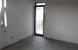 Duplex de 120 mp utili, teren de 200 mp! Semifinisat! Zona de case!