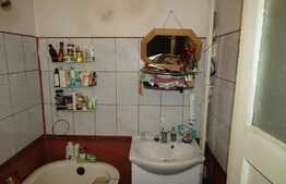 Apartament 3 camere, 66 mp, decomandat, boxa la subsol, zona strazii Horea