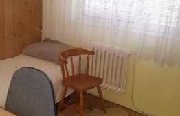 Apartament, 3 camere, 37 mp, etaj intermediar, zona Alverna