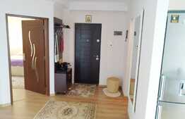 3 camere, 94 mp, decomandat, terasa, garaj, boxa subsol, zona Grand Hotel Italia