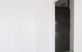 Garsoniera 24 mp, etaj intermediar, boxa subsol, zona strazii Horea