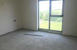 Casa individuala de 135 mp utili, teren de 340 mp! Semifinisat! Zona de case!