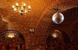 Club de vanzare, ultracentral