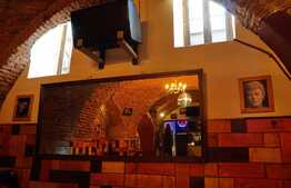 Club de vanzare, ultracentral