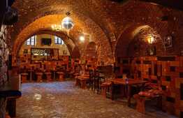 Club de vanzare, ultracentral