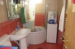 Apartament 2 camere, 56 mp, etaj intermediar, garaj, zona Aleea Negoiu