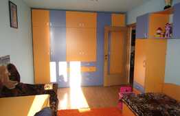 Apartament 2 camere, 56 mp, etaj intermediar, garaj, zona Aleea Negoiu