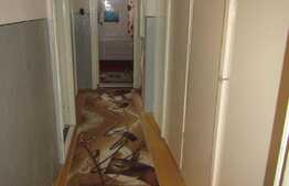 De vanzare apartament 3 camere, 55 mp, parcare, boxa, zona Big