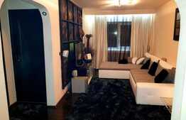 Apartament 3 camere, 91 mp, decomandat, garaj, boxa, zona Parang 