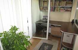 Apartament de inchiriat cu 3 camere, 90 mp, decomandat, garaj, zona Coloane