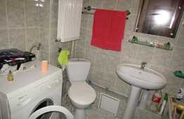 Garsoniera, 42 mp, decomandata, zona strazii Dorobantilor