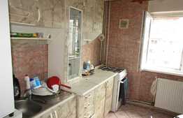 Garsoniera, 42 mp, decomandata, zona strazii Dorobantilor