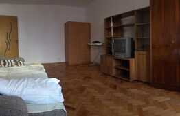 Apartament 3 camere, 64 mp, decomandat, boxa, zona strazii Louis Pasteur
