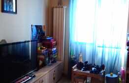 Garsoniera,36 mp, decomadata, etaj intermediar, beci, zona strazii Maramuresului