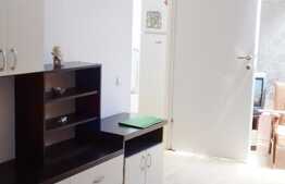 Garsoniera de vanzare, 30 mp, zona Farmec