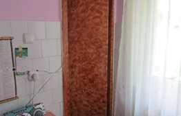 2 camere, 52,5 mp, decomandat, etaj intermediar, garaj, boxa, zona Golden Tulip 